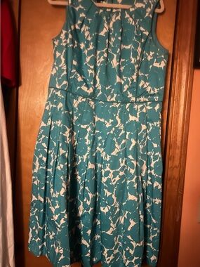Teal and White Floral Sleeveless Fit-and-Flare Dress